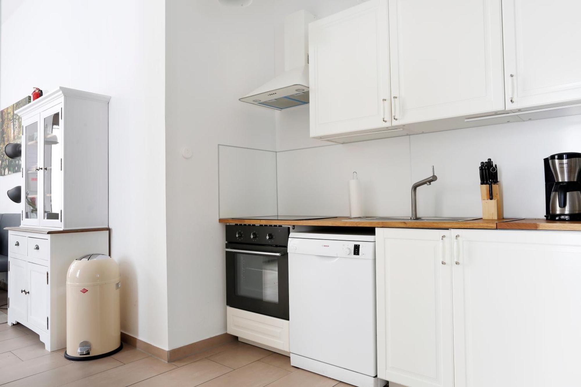Nieb By Rockchair Apartments L Superhost Status L 3 Bedrooms Boxspringbeds 3 Bathrooms In Center "Kurfuerstendamm" - Cozy Family & Business Flair Welcomes You! Berlin Exterior foto