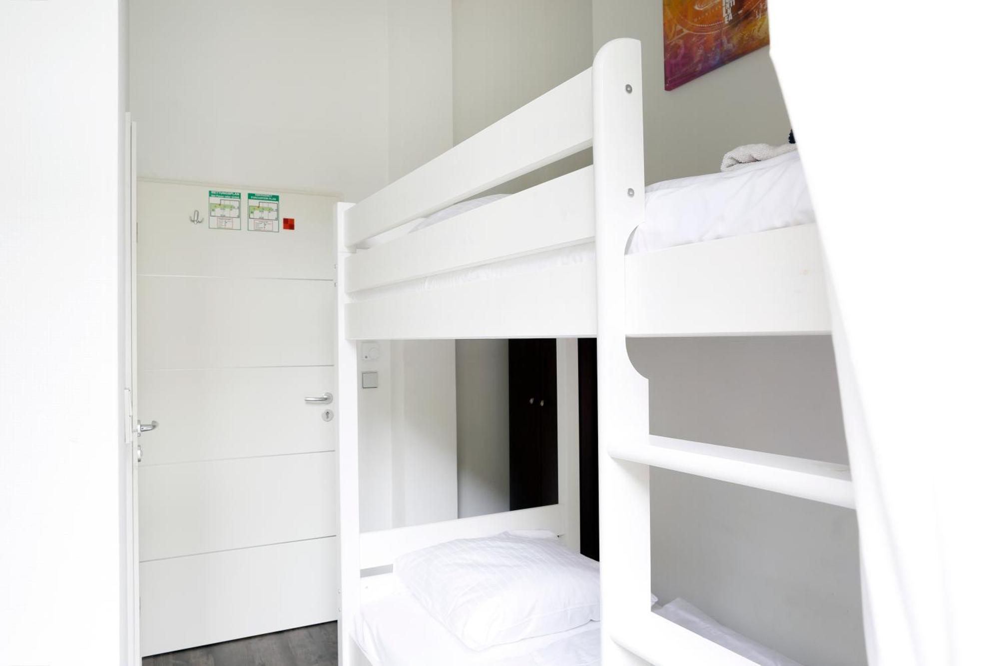 Nieb By Rockchair Apartments L Superhost Status L 3 Bedrooms Boxspringbeds 3 Bathrooms In Center "Kurfuerstendamm" - Cozy Family & Business Flair Welcomes You! Berlin Exterior foto