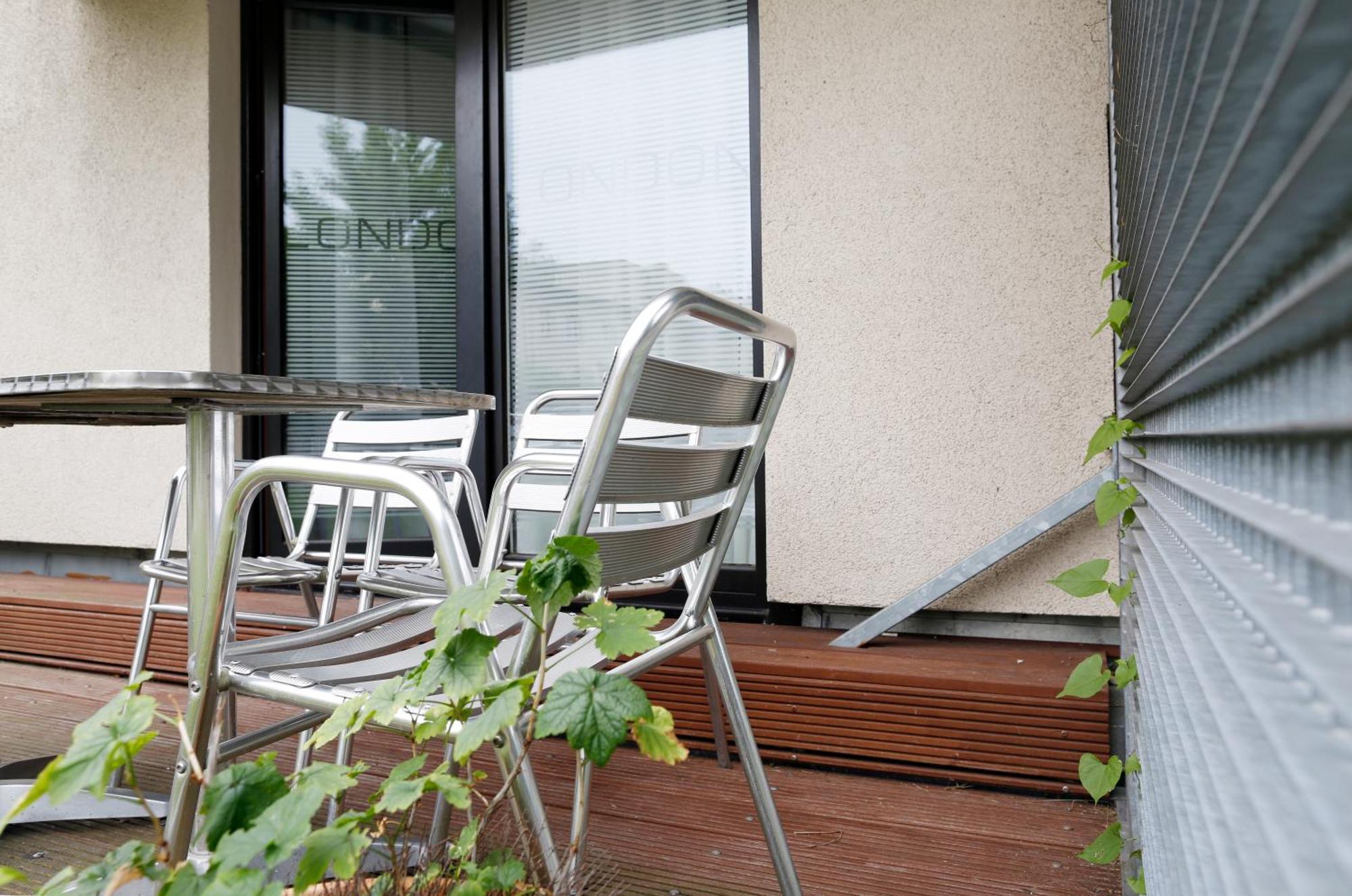 Nieb By Rockchair Apartments L Superhost Status L 3 Bedrooms Boxspringbeds 3 Bathrooms In Center "Kurfuerstendamm" - Cozy Family & Business Flair Welcomes You! Berlin Exterior foto